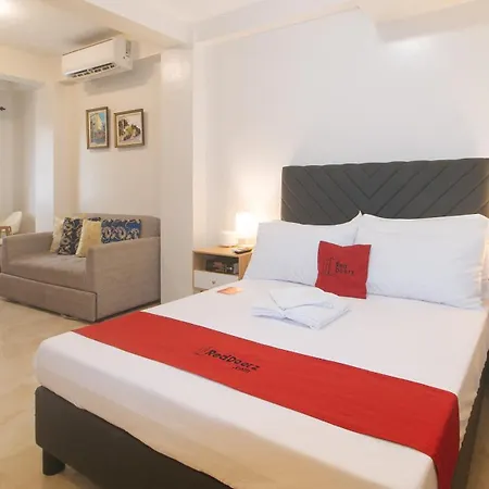 Reddoorz At Delorian Residences